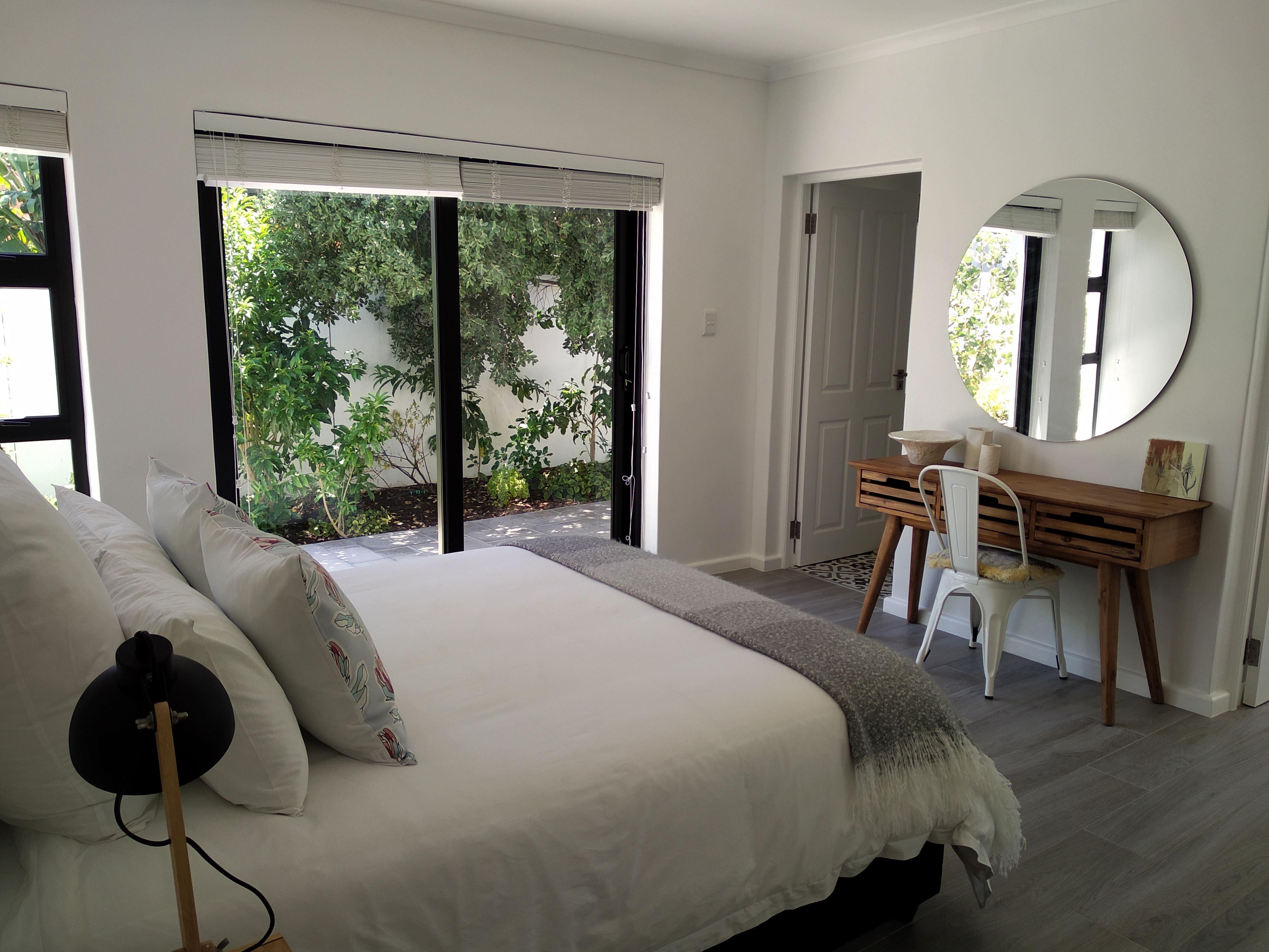 Sunset Sparrow Villa | Accommodation Sunset Beach