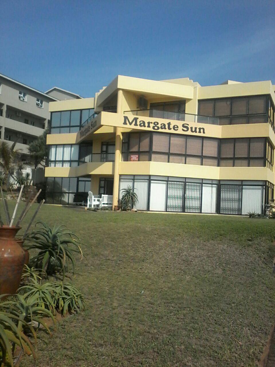 Crystal Sun Vacations Margate Sun | Accommodation Margate Beach