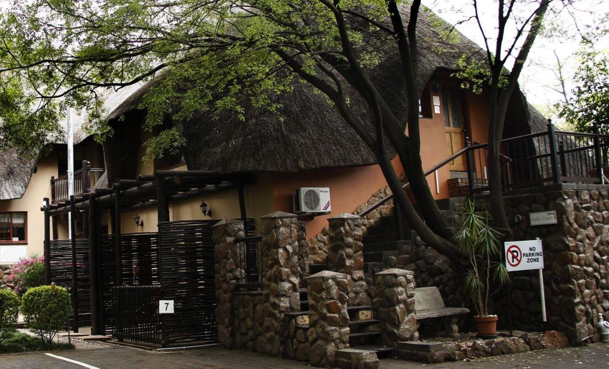 Lapalosa Lodge | Accommodation Centurion