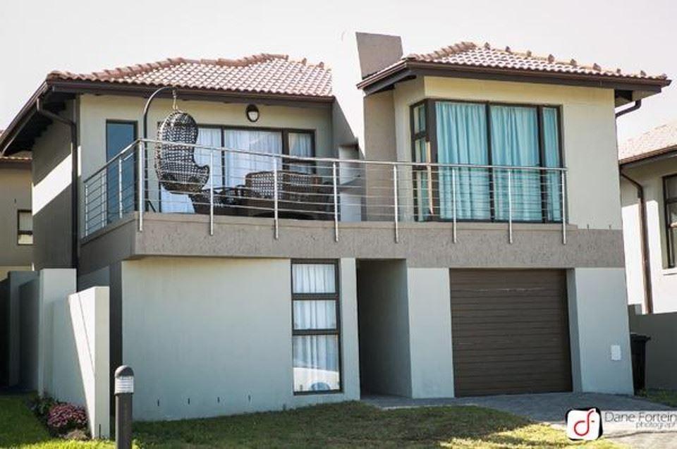 Coral Beach House | Accommodation Winterstrand