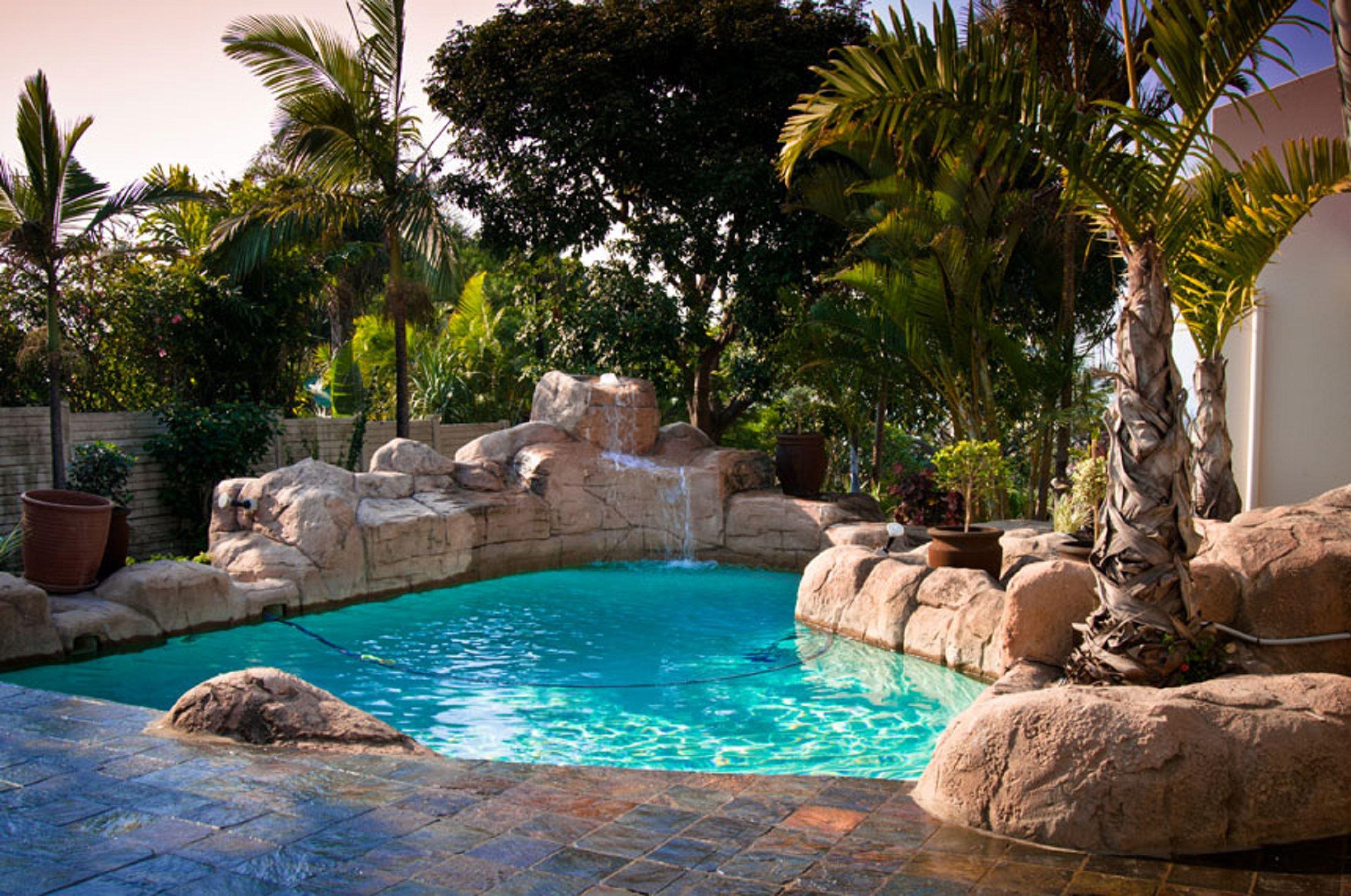Rostalyn Guesthouse | Durban Specials