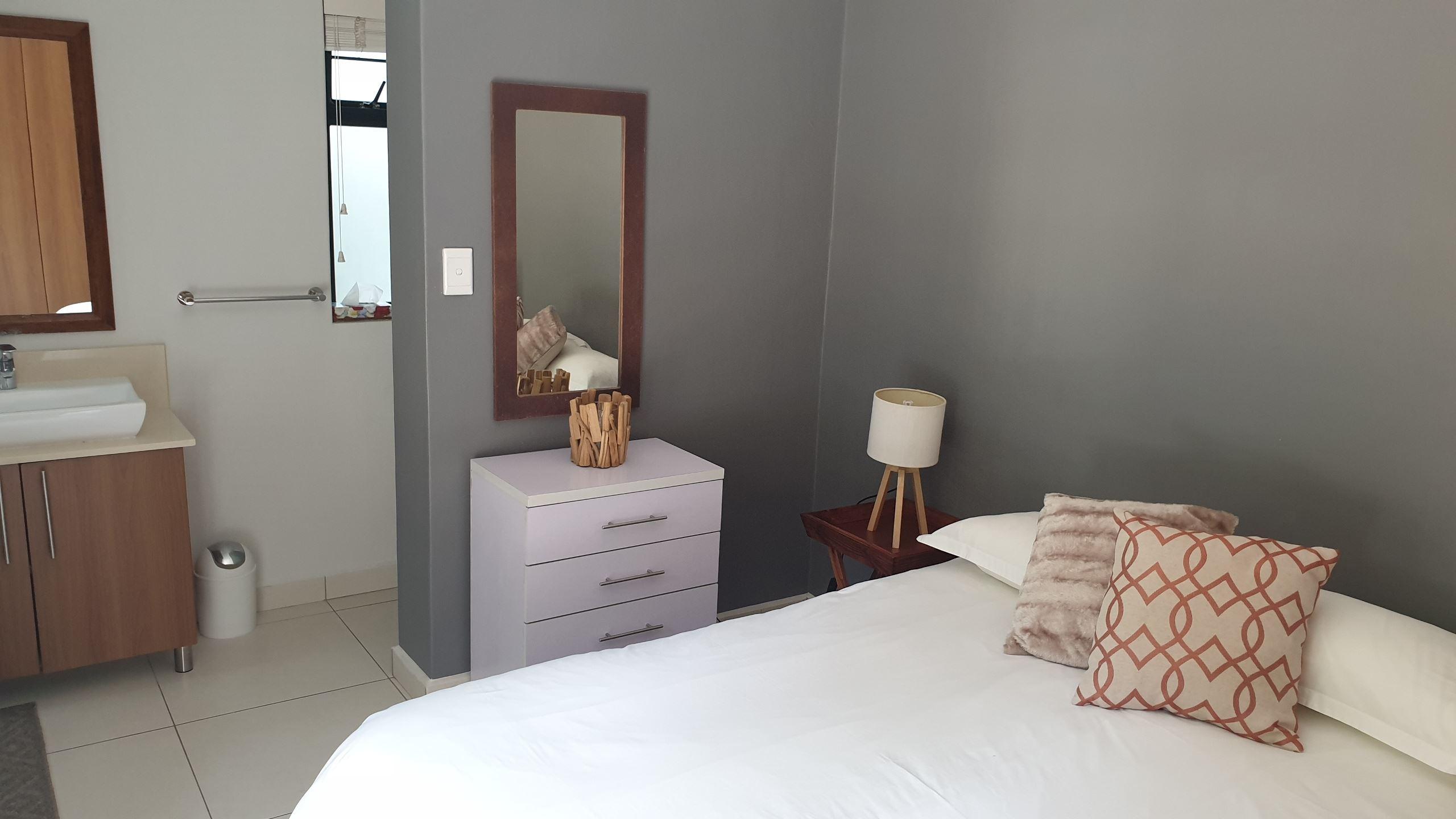 Kingfisher By The Sea | Salt Rock Accommodation