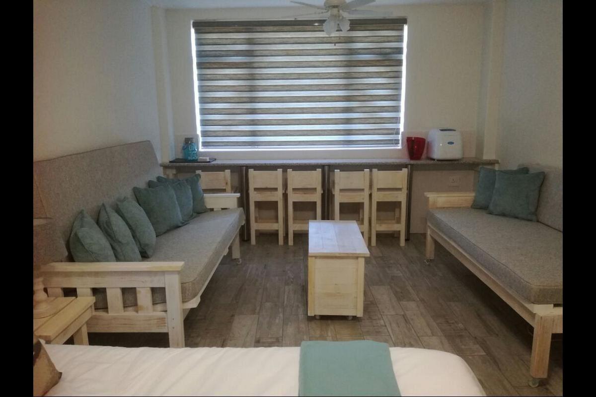 17 Capri Amanzimtoti | Amanzimtoti Accommodation