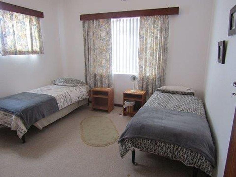 Sterlitsia 2 | Struisbaai Accommodation