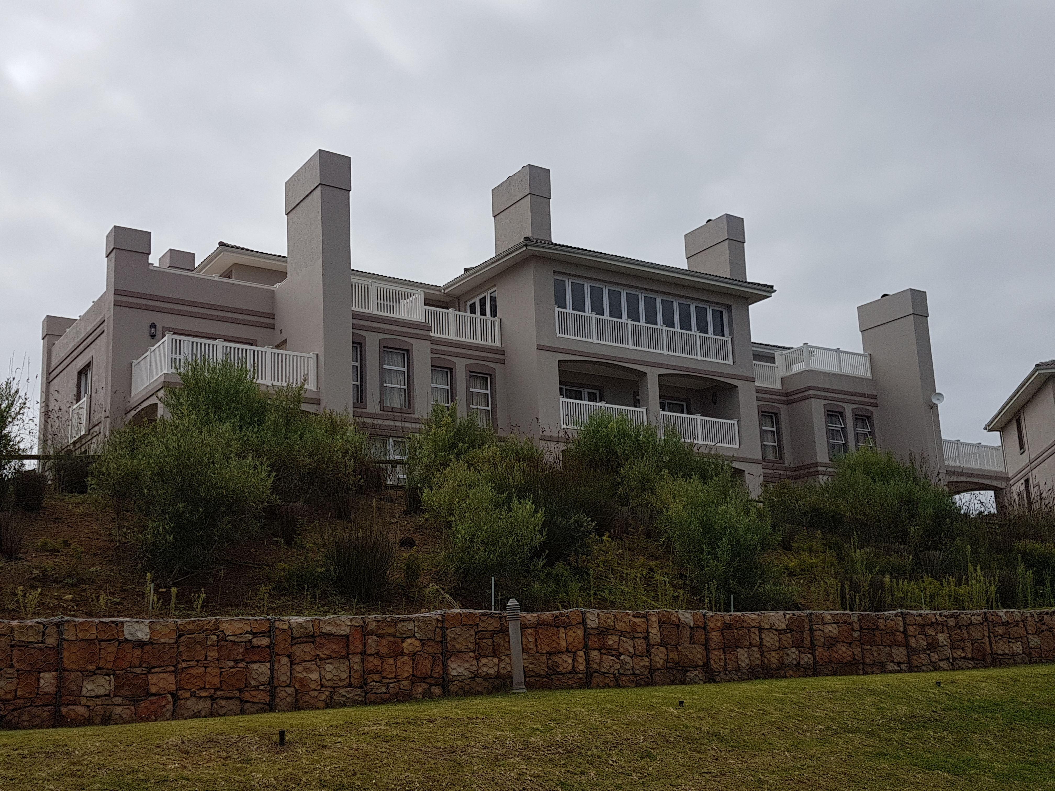Pinnacle Point Holiday Villa (Penthouse) | Accommodation Pinnacle Point