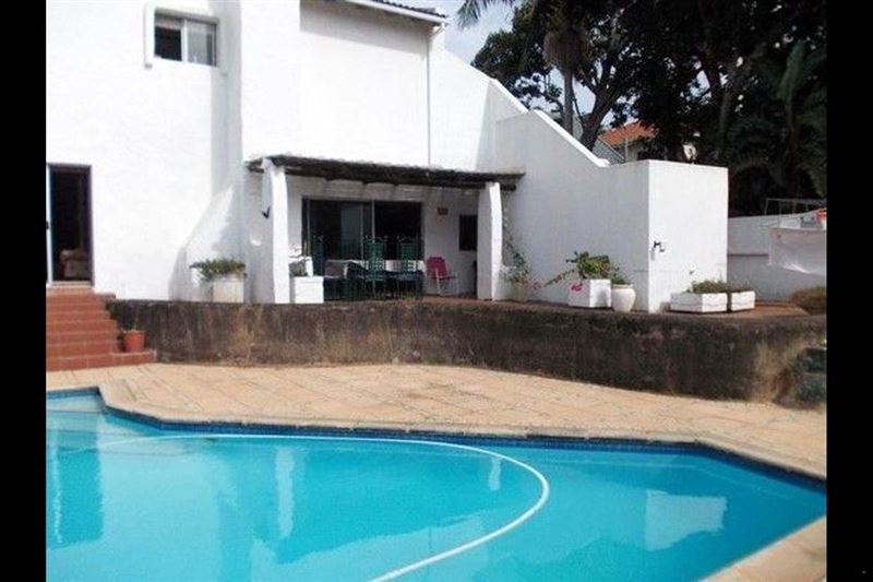 Outside swimming pool