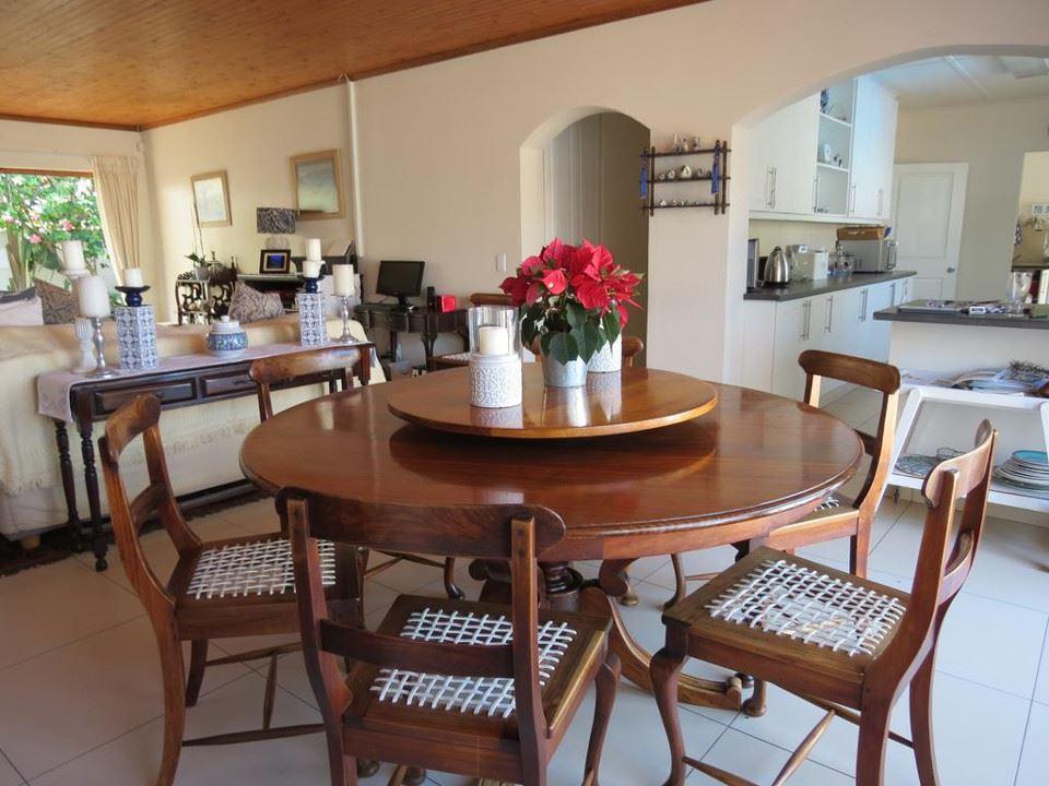 Longships Lodge | Accommodation Plettenberg Bay