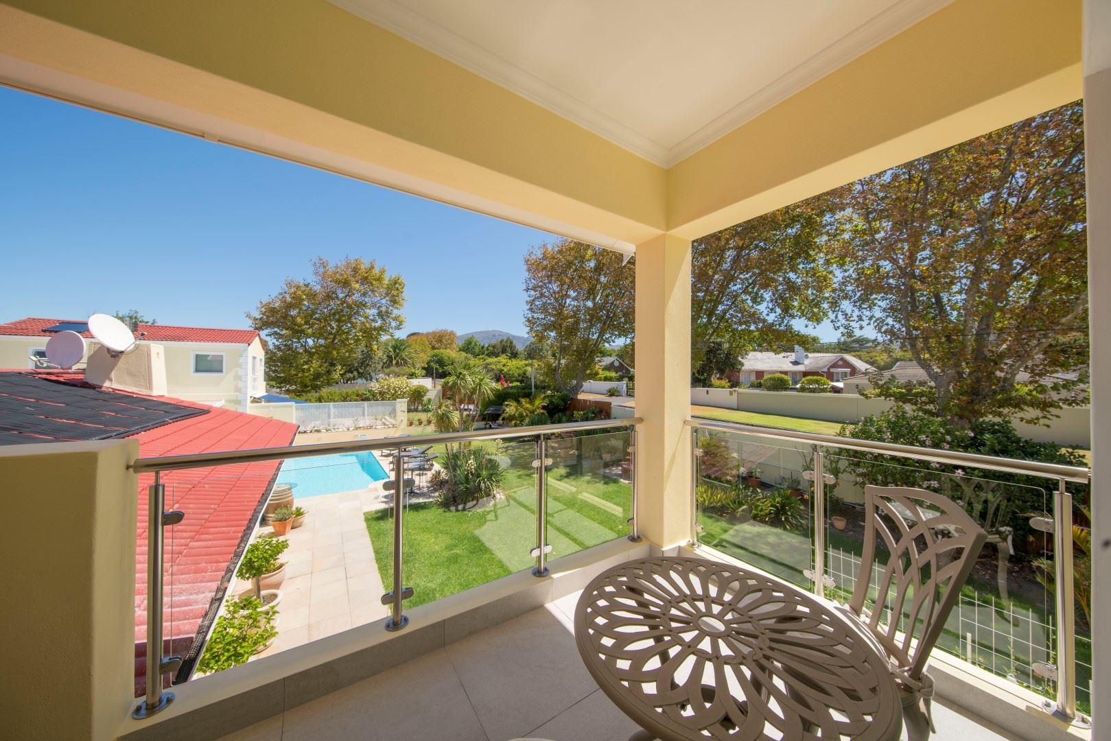 Suite Shiraz | Accommodation The Vines Constantia