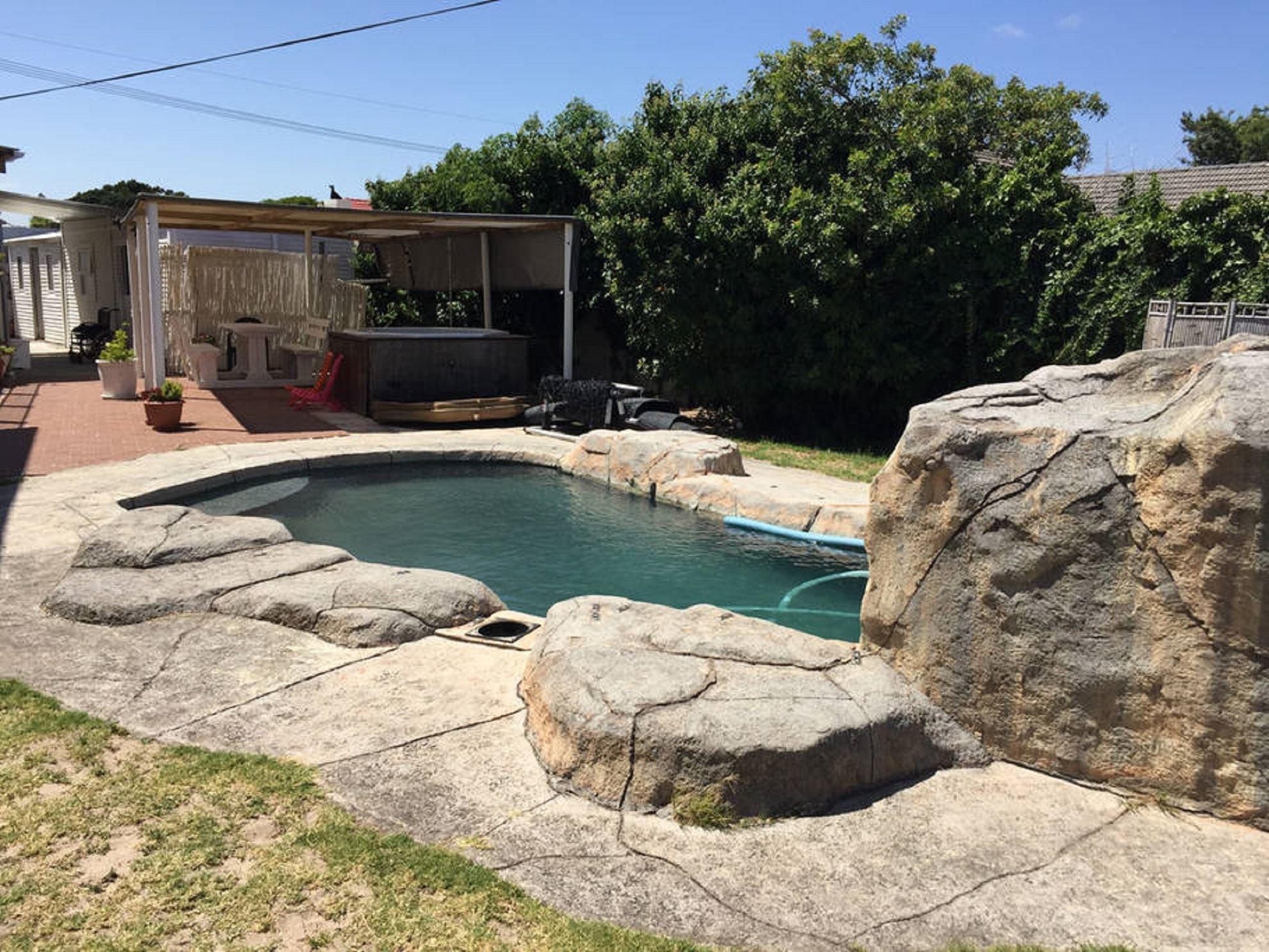 Naomi's Place | Accommodation Milnerton