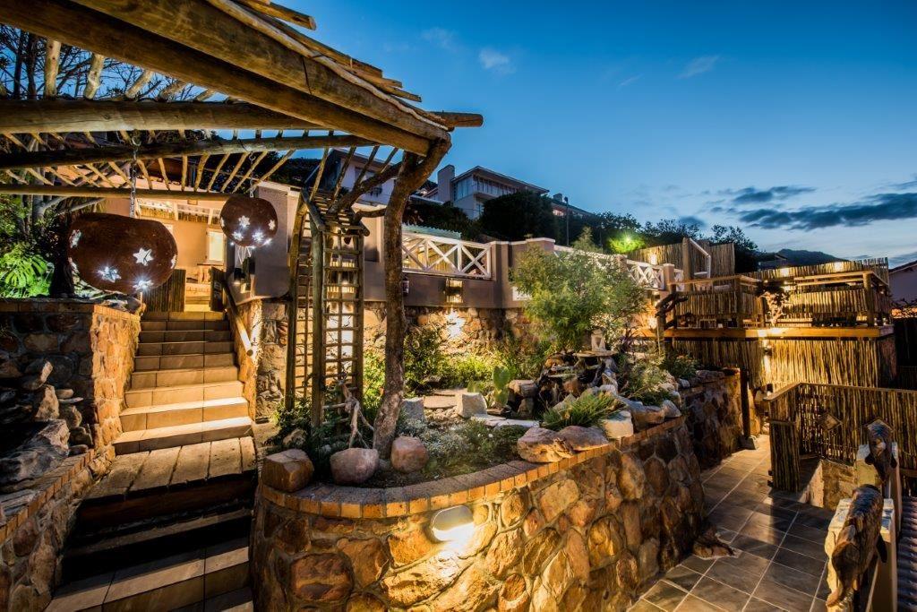 52 on Fish Hoek | Accommodation Fish Hoek