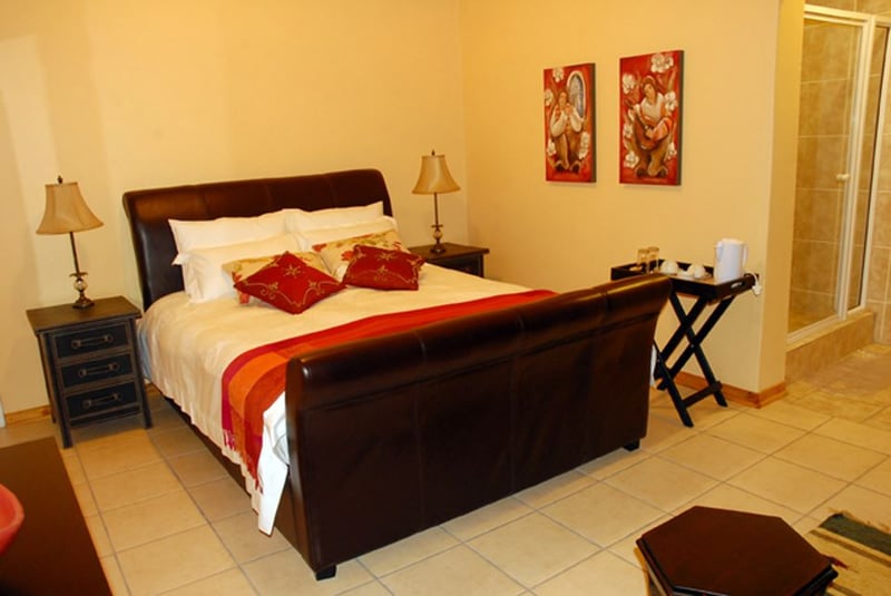 Kwantulindawo Guesthouse | Book Your Dream Self-Catering or Bed and ...