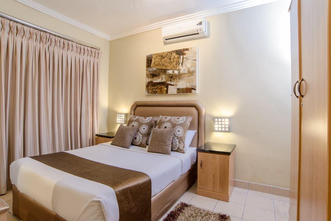 Cycad Lodge