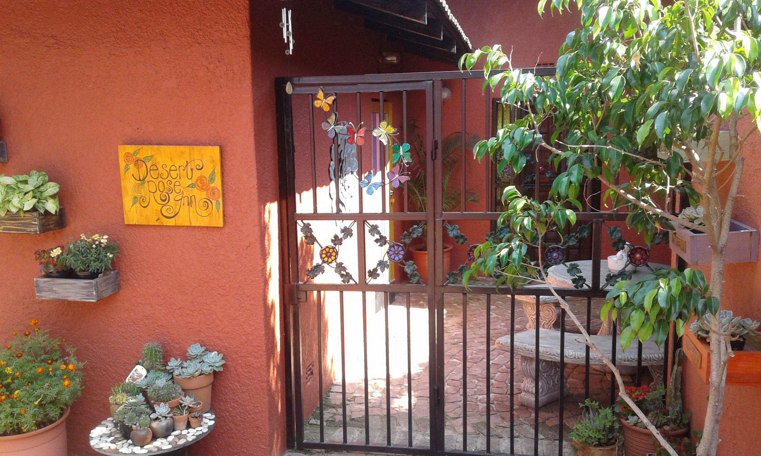 Desert Rose Inn