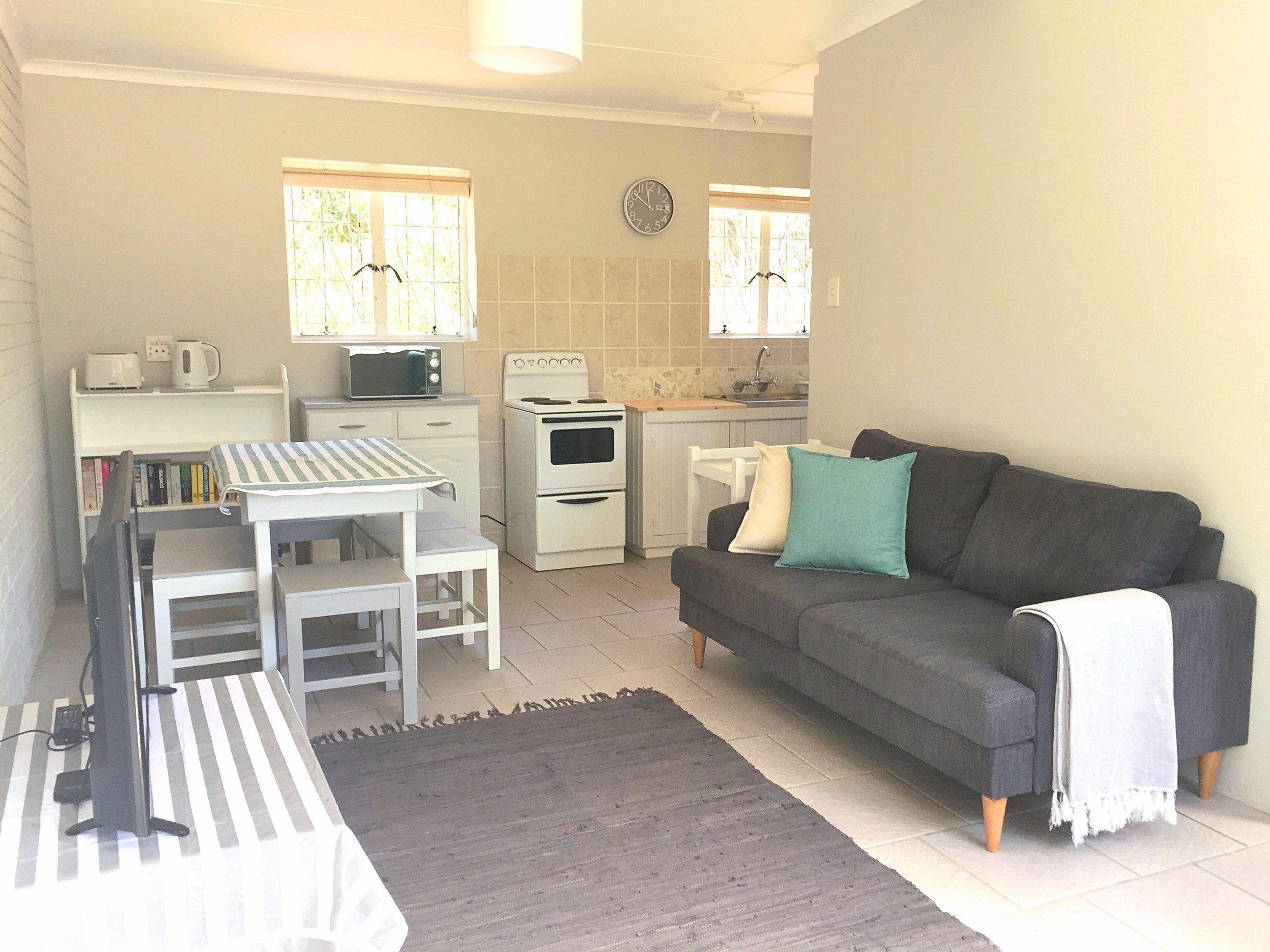 Cannon Views Cottage | Cannon Rocks Accommodation