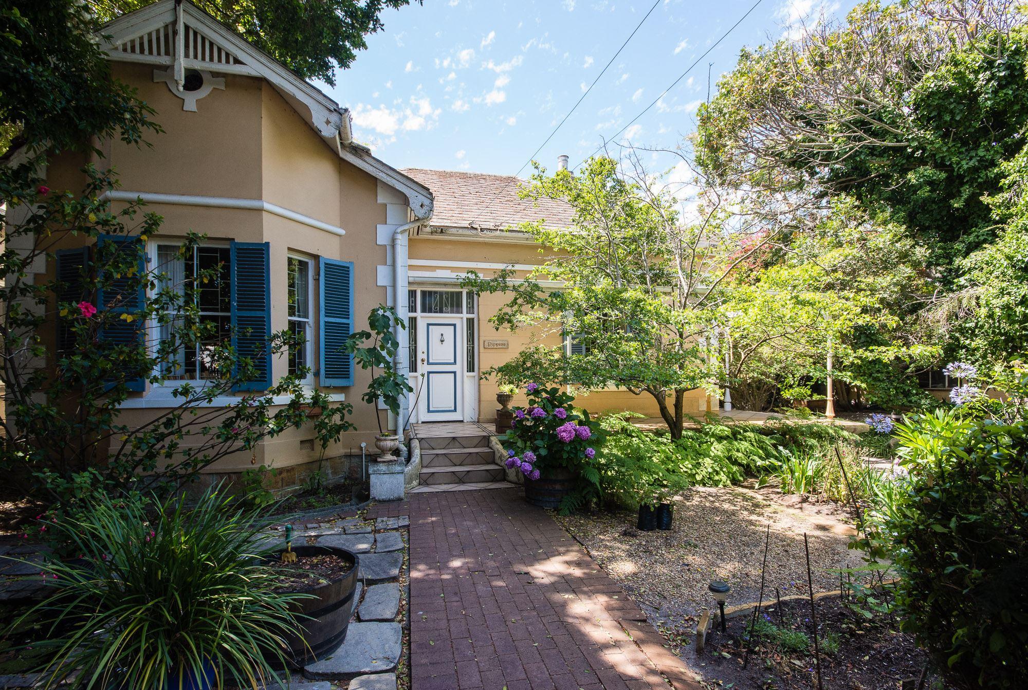 Avocado Cottage Secure Your Hotel, SelfCatering, or Bed and