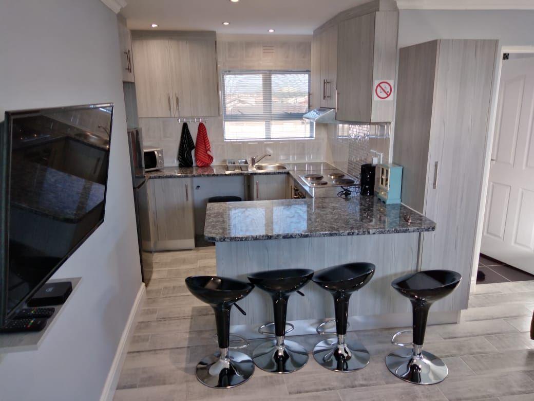 The Birds Holiday Accommodation | Accommodation Zeekoevlei