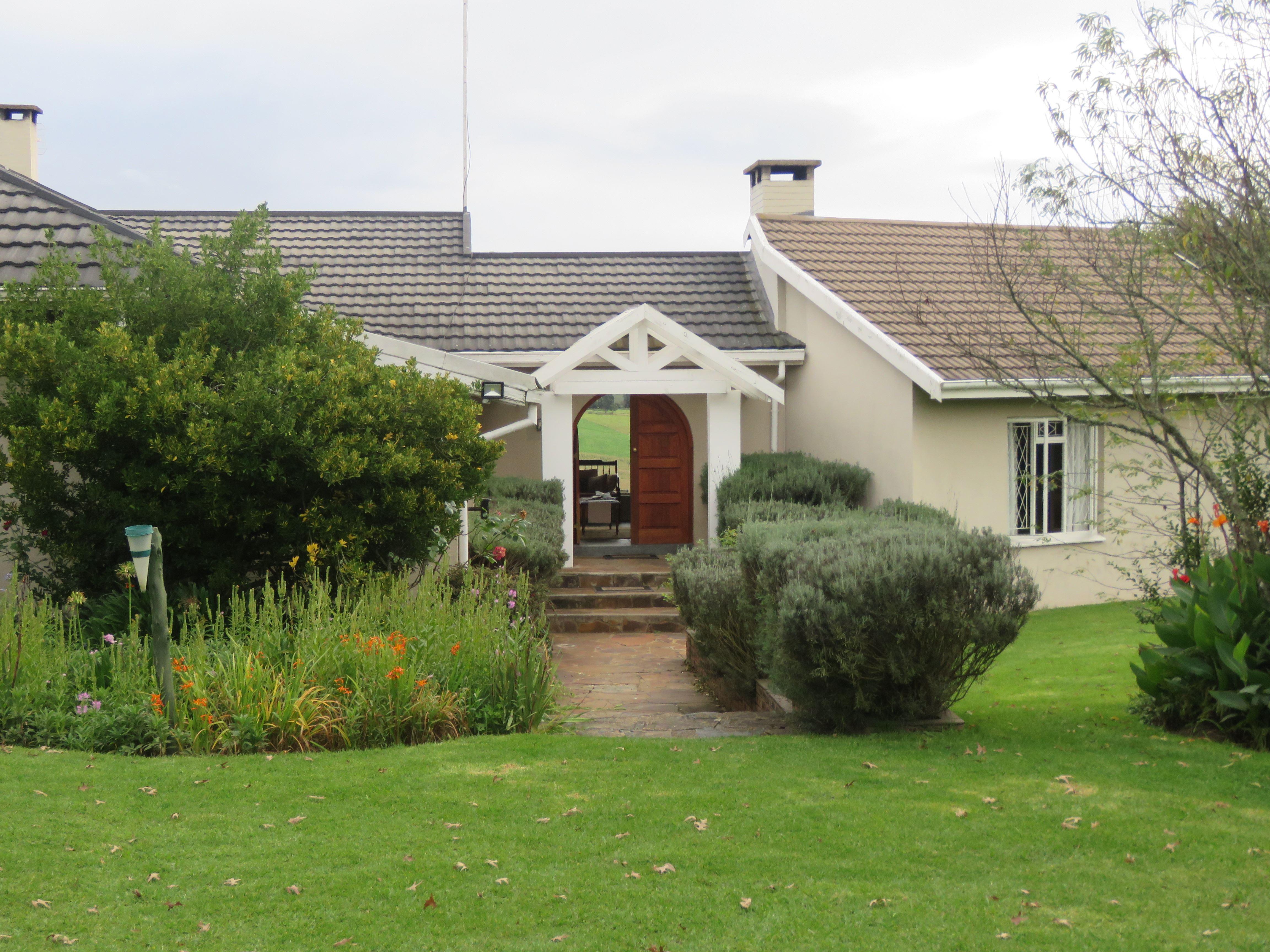 Dunroamin Bed and Breakfast | Resorts Mooi River