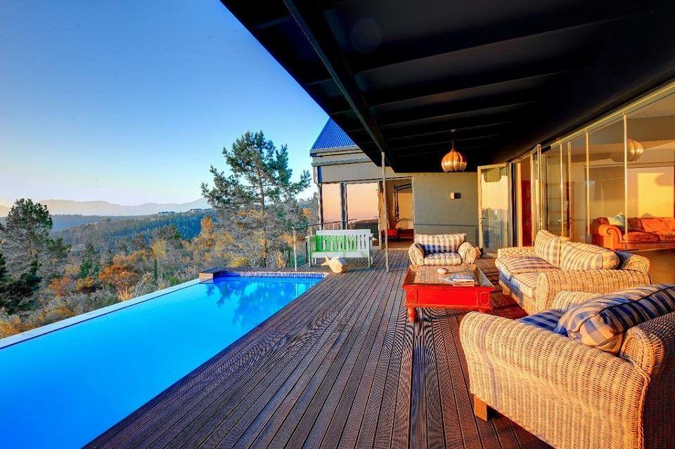 Ali's Villa