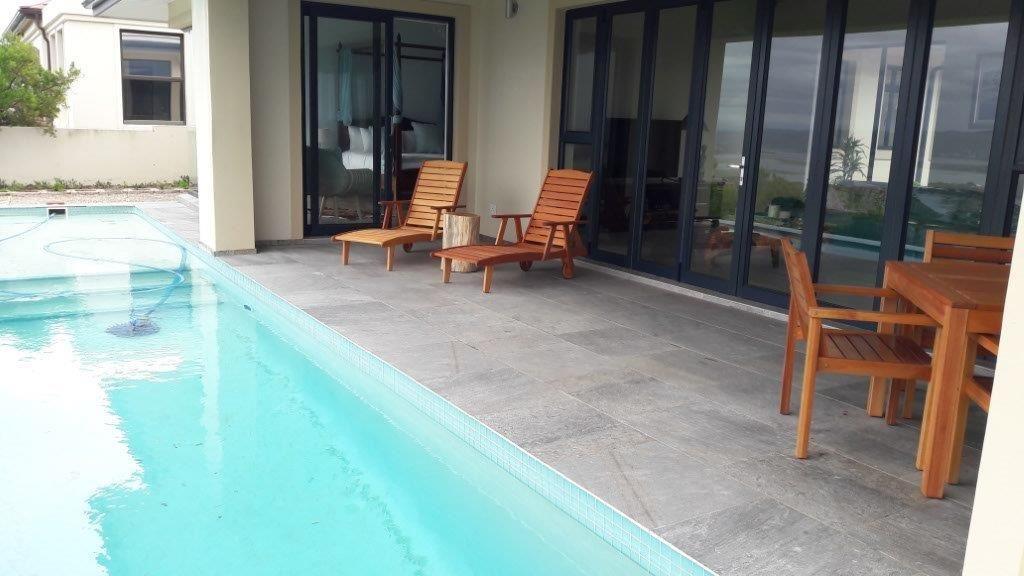 Pezula Modern Luxury - QD5