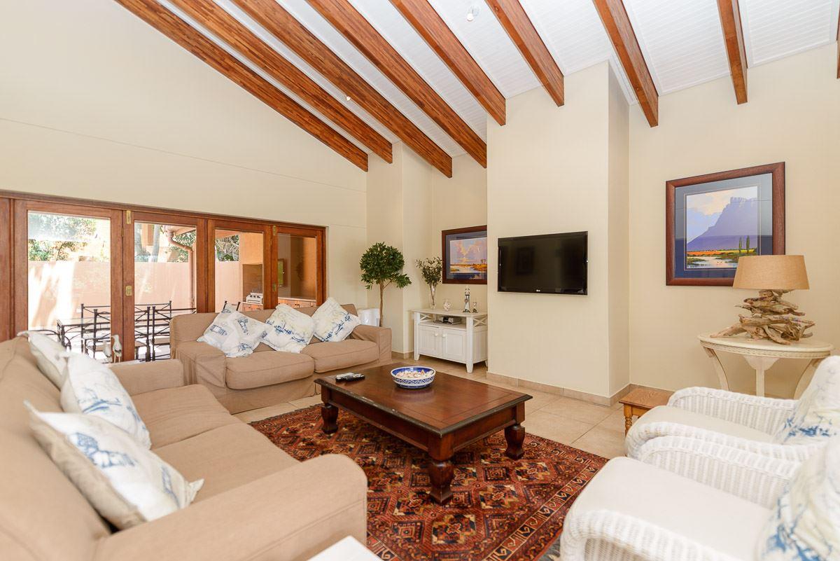 Four Bedroom Luxury Villa 5916 | Accommodation San Lameer