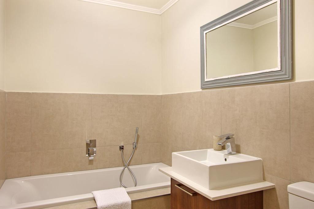 Ashton Park Luxury Apartment