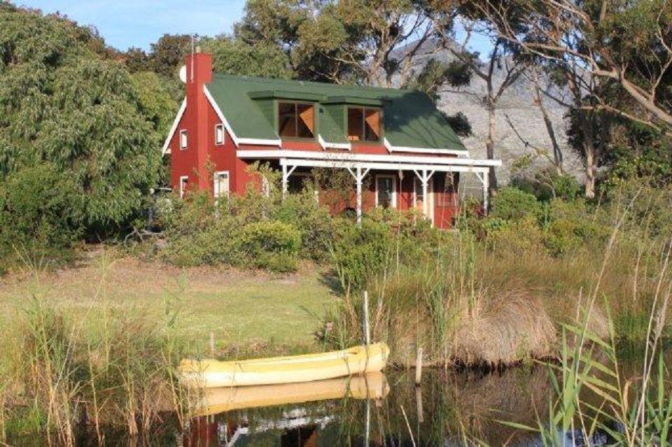 Otters Creek | Pringle Bay Accommodation