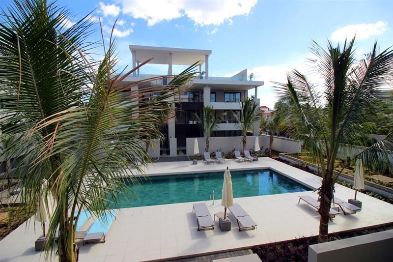 element bay 2 beach apartment entrance