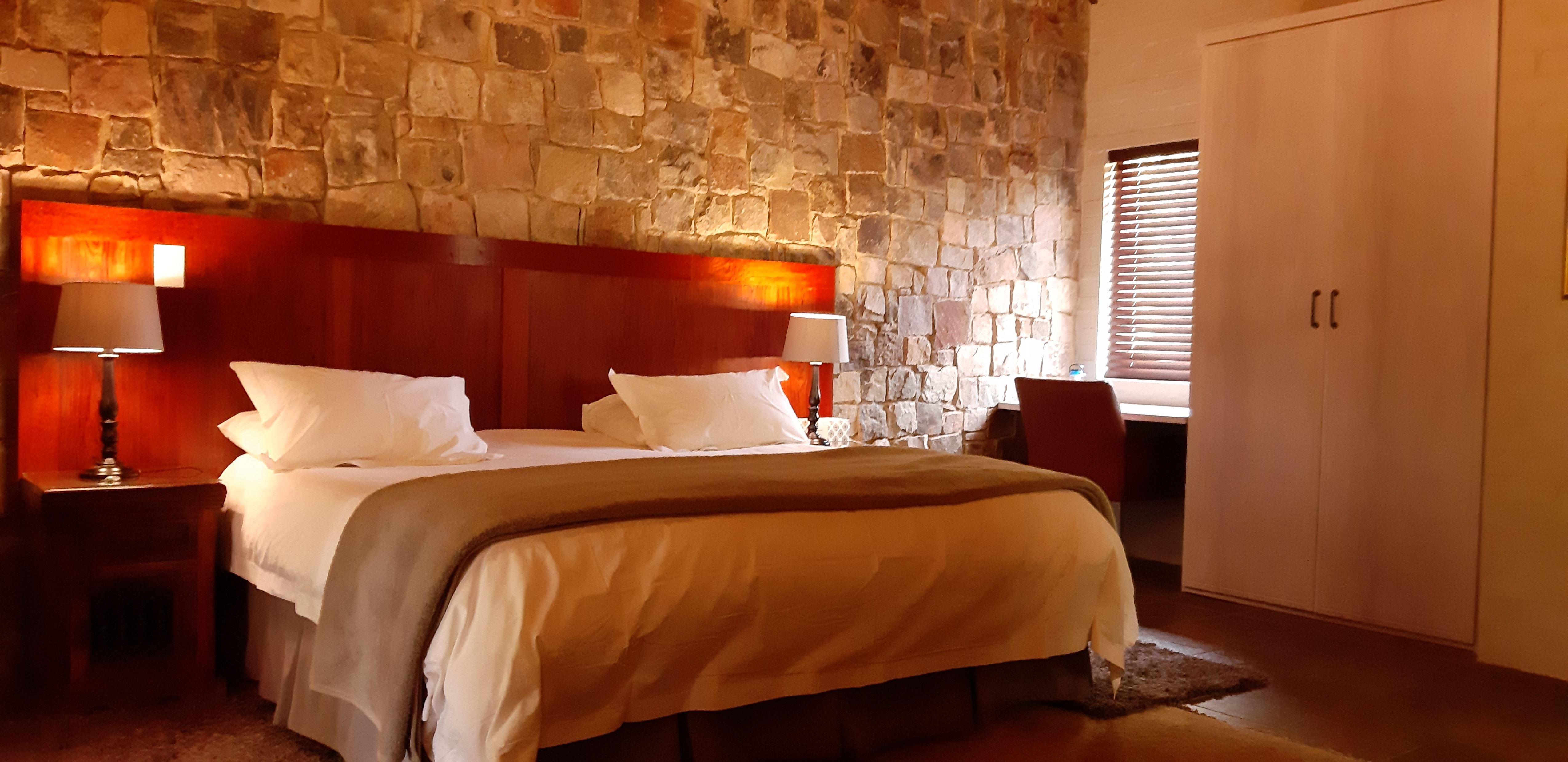 Big Oak Cottages | Dullstroom Accommodation