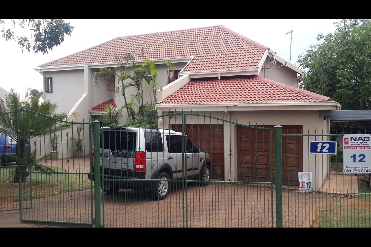 Protea House | Accommodation Akasia
