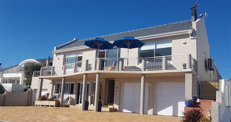 Cliff Apt is only on ground level