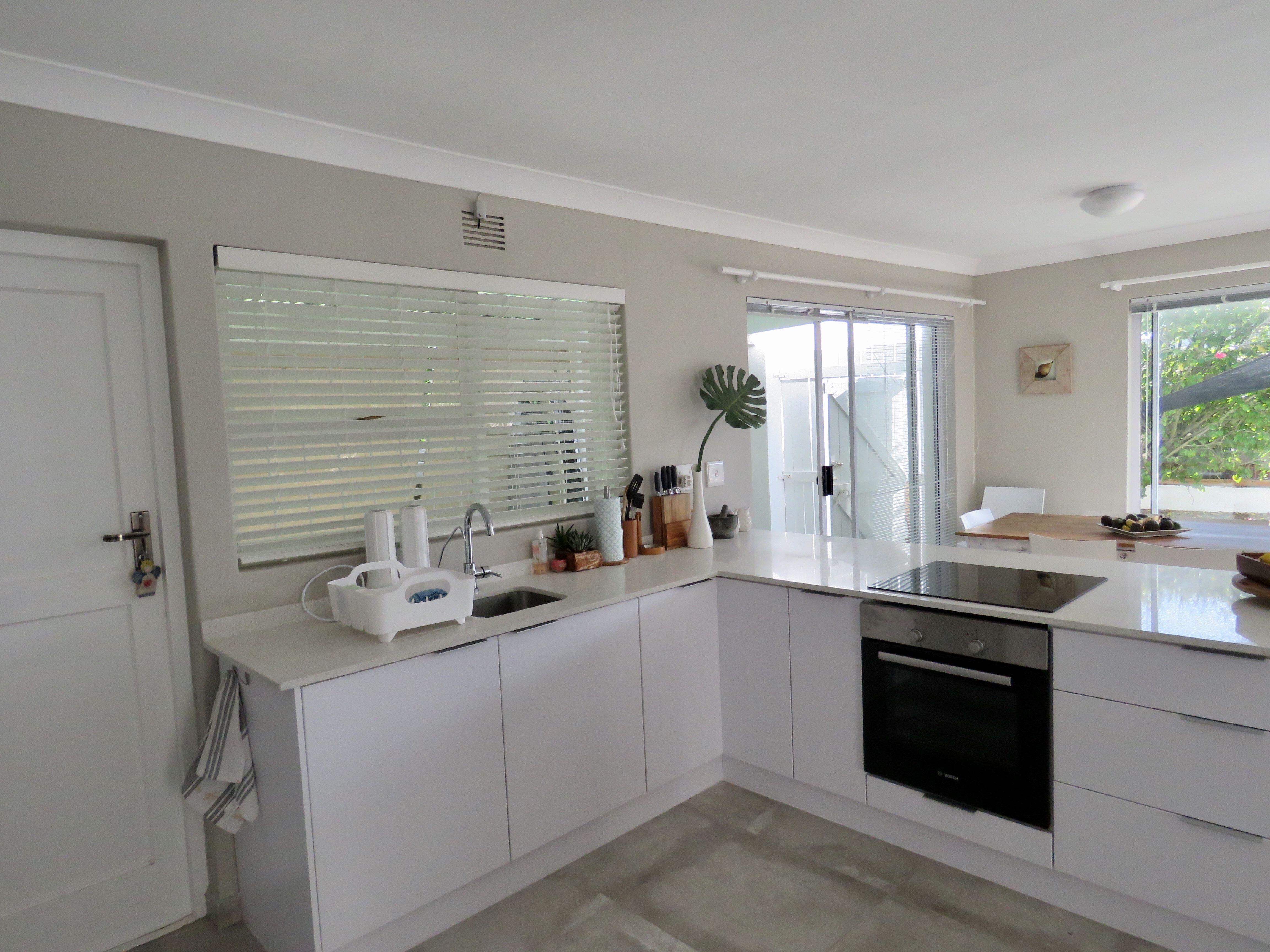 The Surf Shack | Melkbosstrand Accommodation