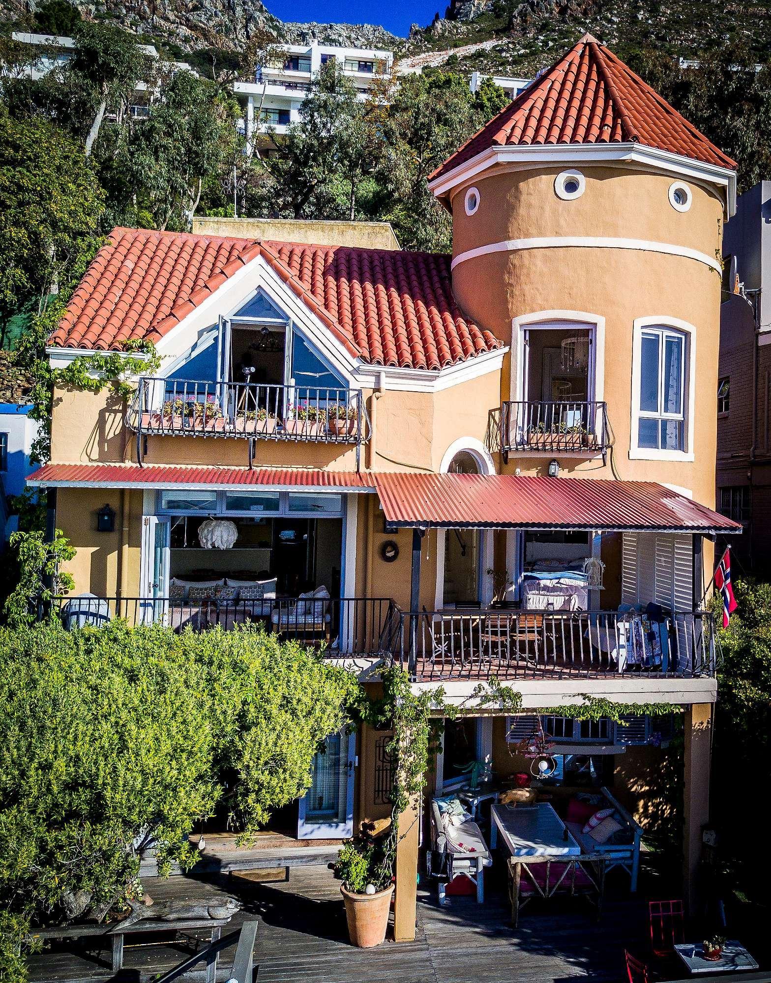 The Cardamom House | Accommodation Gordons Bay