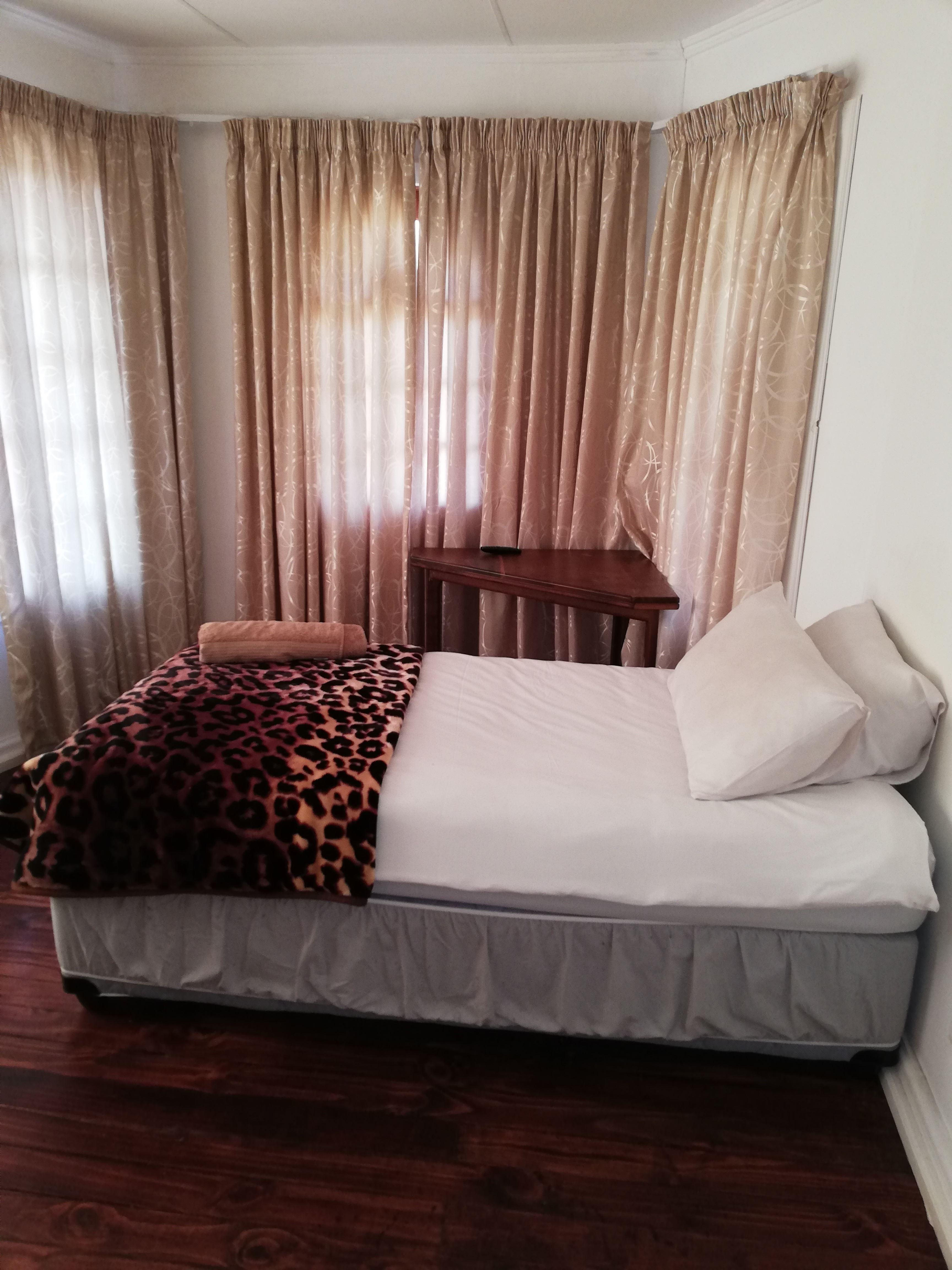 Moren house | Kaapsehoop Accommodation