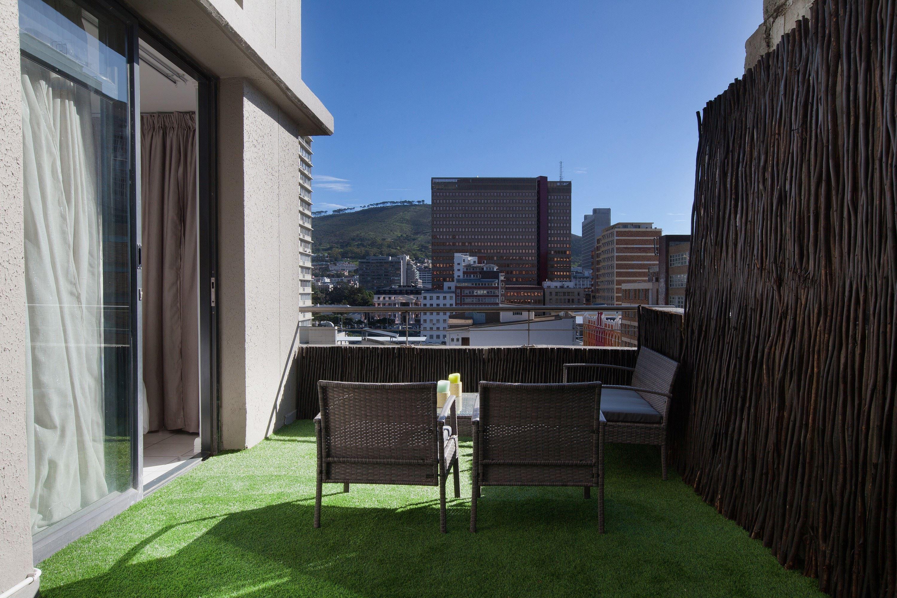 Four Seasons 801 | Cape Town Accommodation