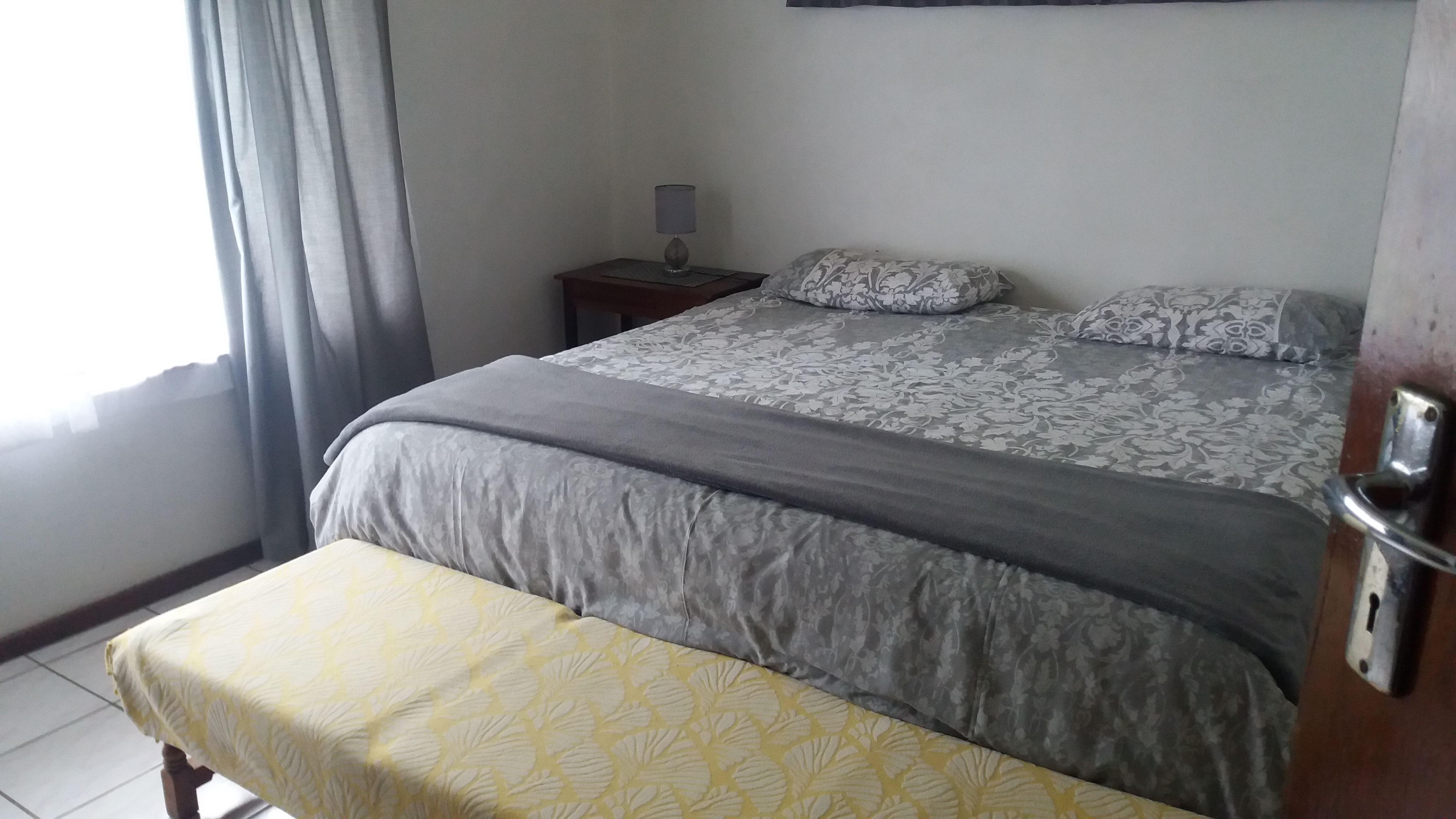 Impala House | Accommodation Uvongo Beach