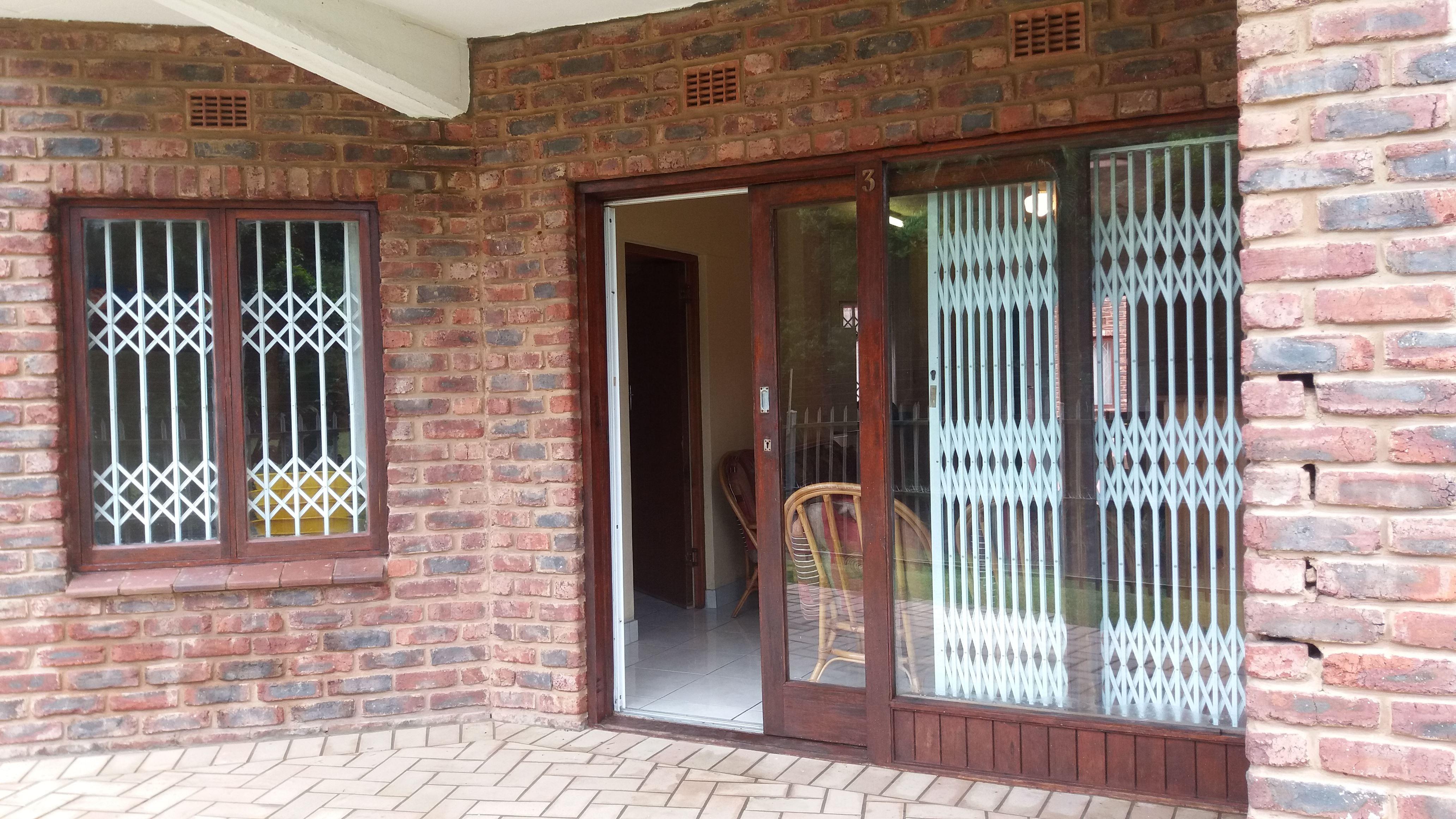 See Uitsig 3 | Accommodation Uvongo Beach