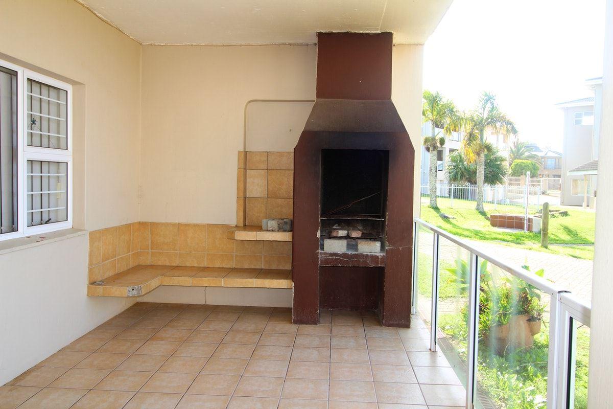 Uvongo Chalet 3
