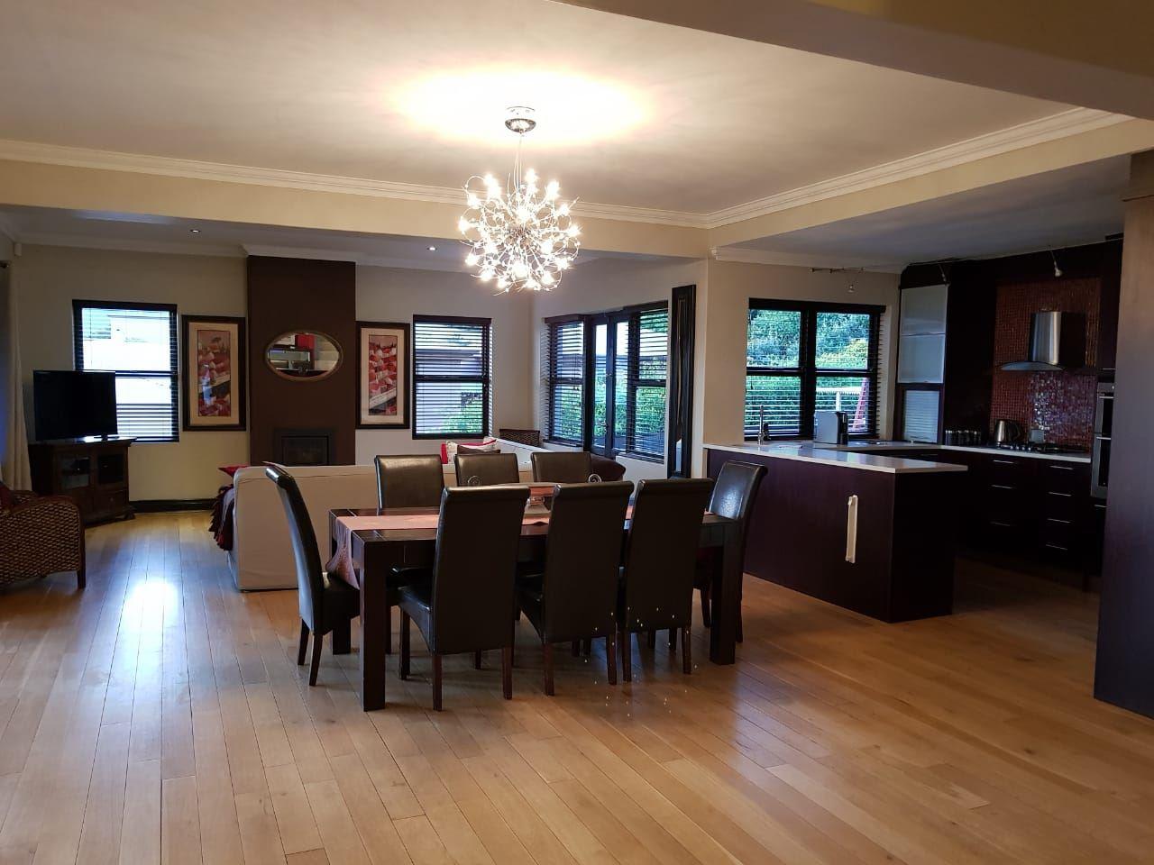 Stay at Emerald Views