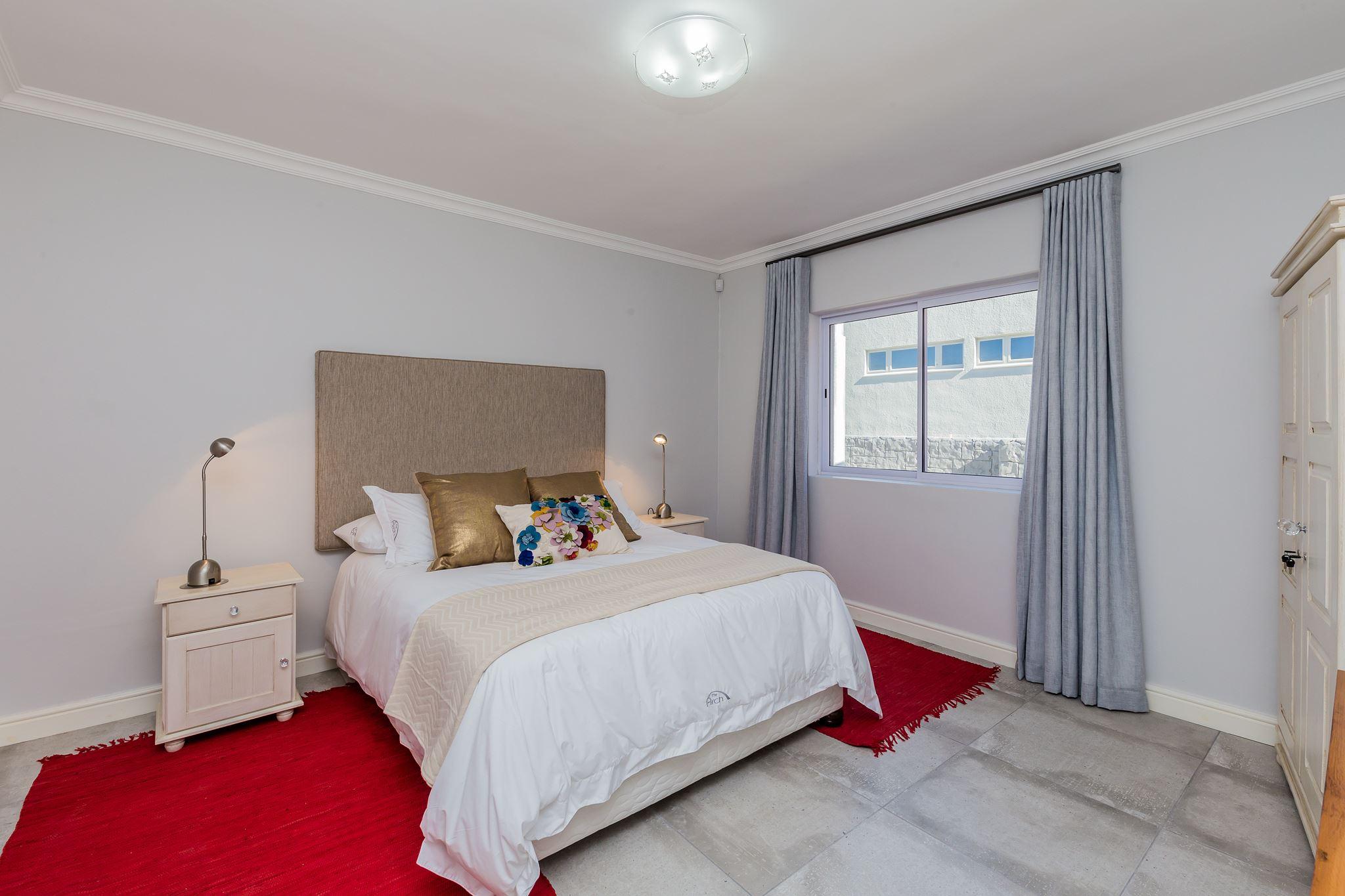 The Arch Betty's Bay | Self-catering Bettys Bay