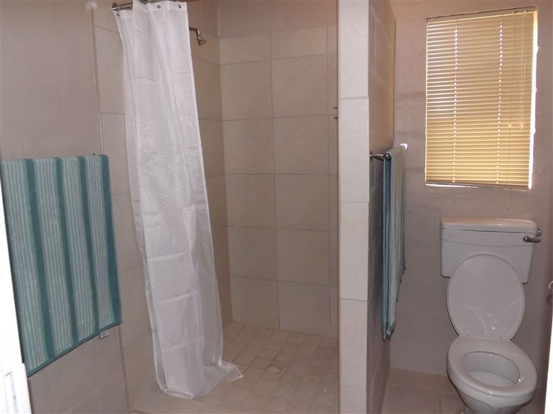 breekwal guesthouse bathroom
