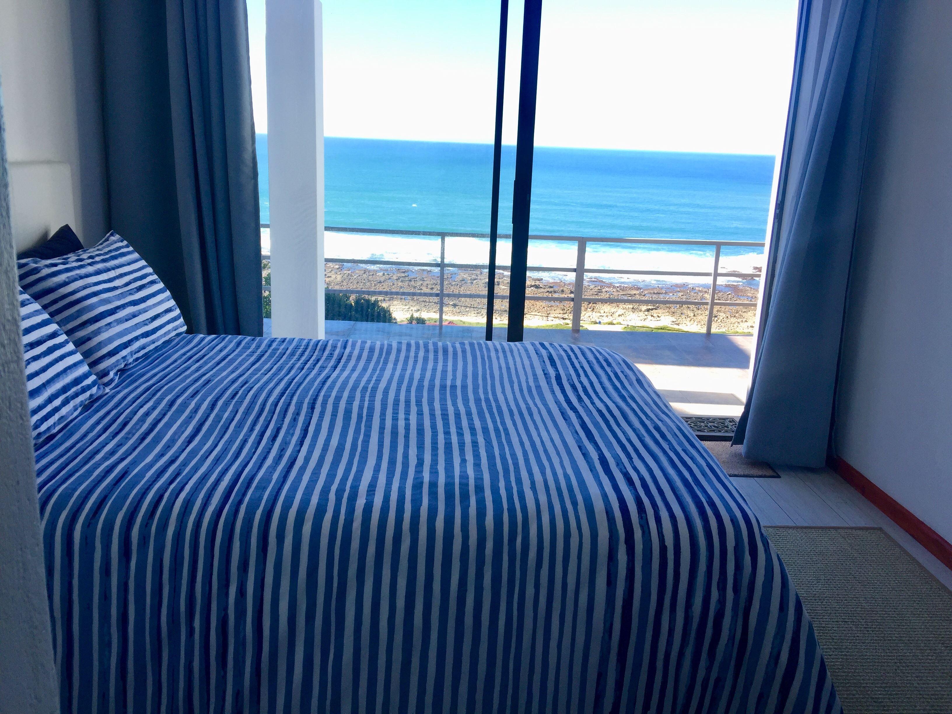 Captain Sunshine Guesthouse | Jongensfontein Accommodation