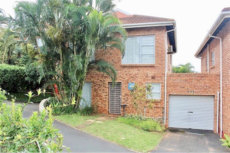 dolphin mews entrance
