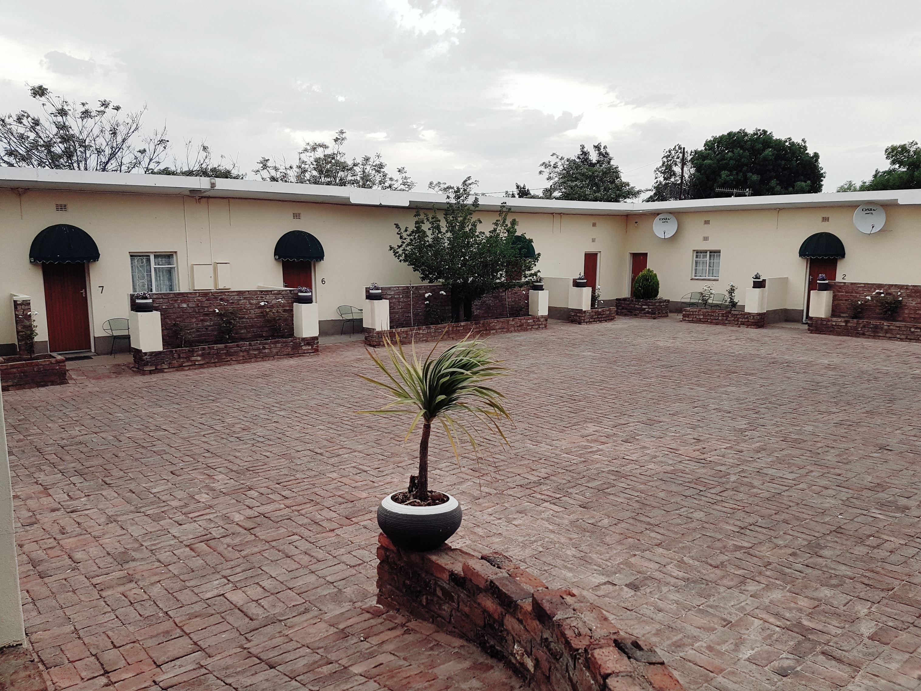 Aandrus guesthouse | Richmond - Northern Cape Accommodation