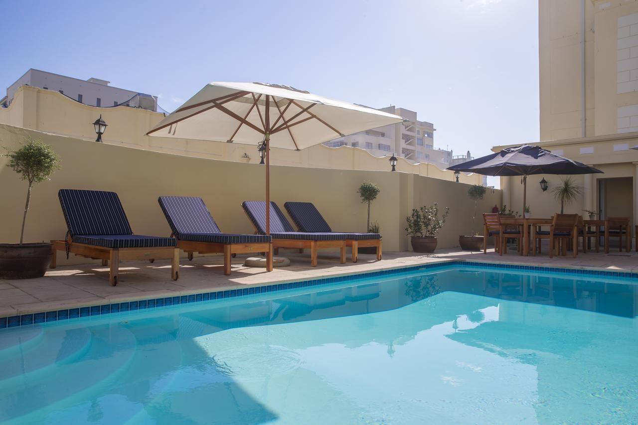 Radisson Blu Le Vendome | Sea Point Accommodation