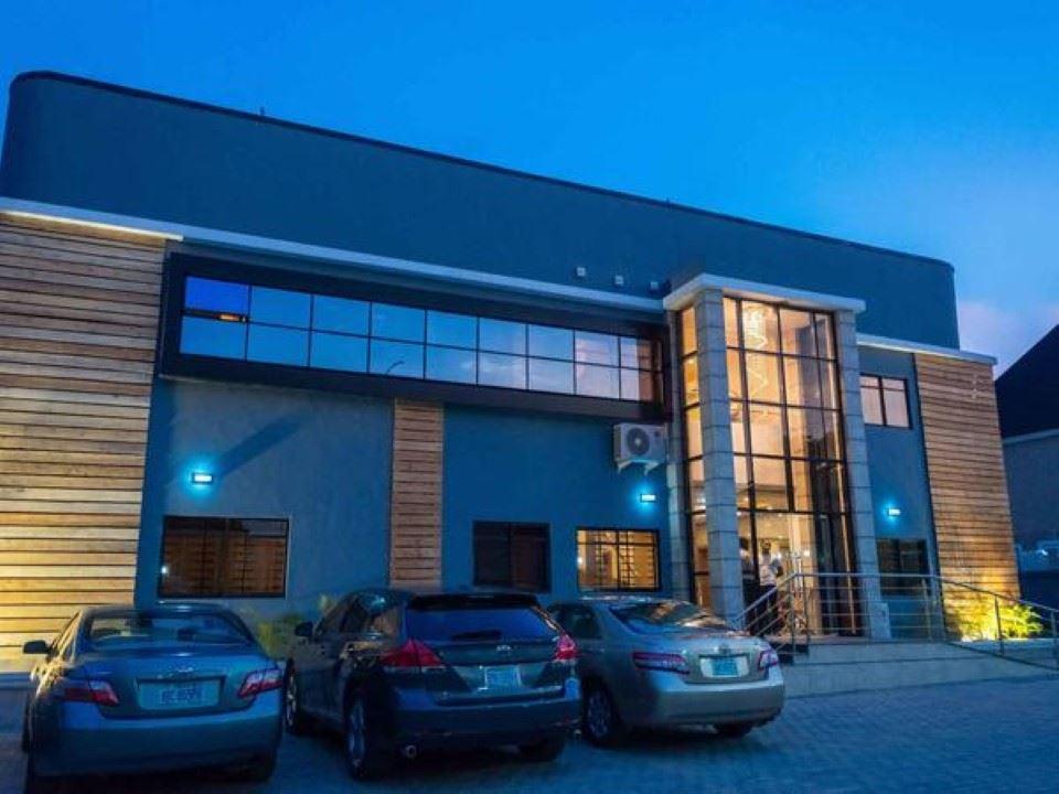 Iris Hotel | Wuse 2 Accommodation