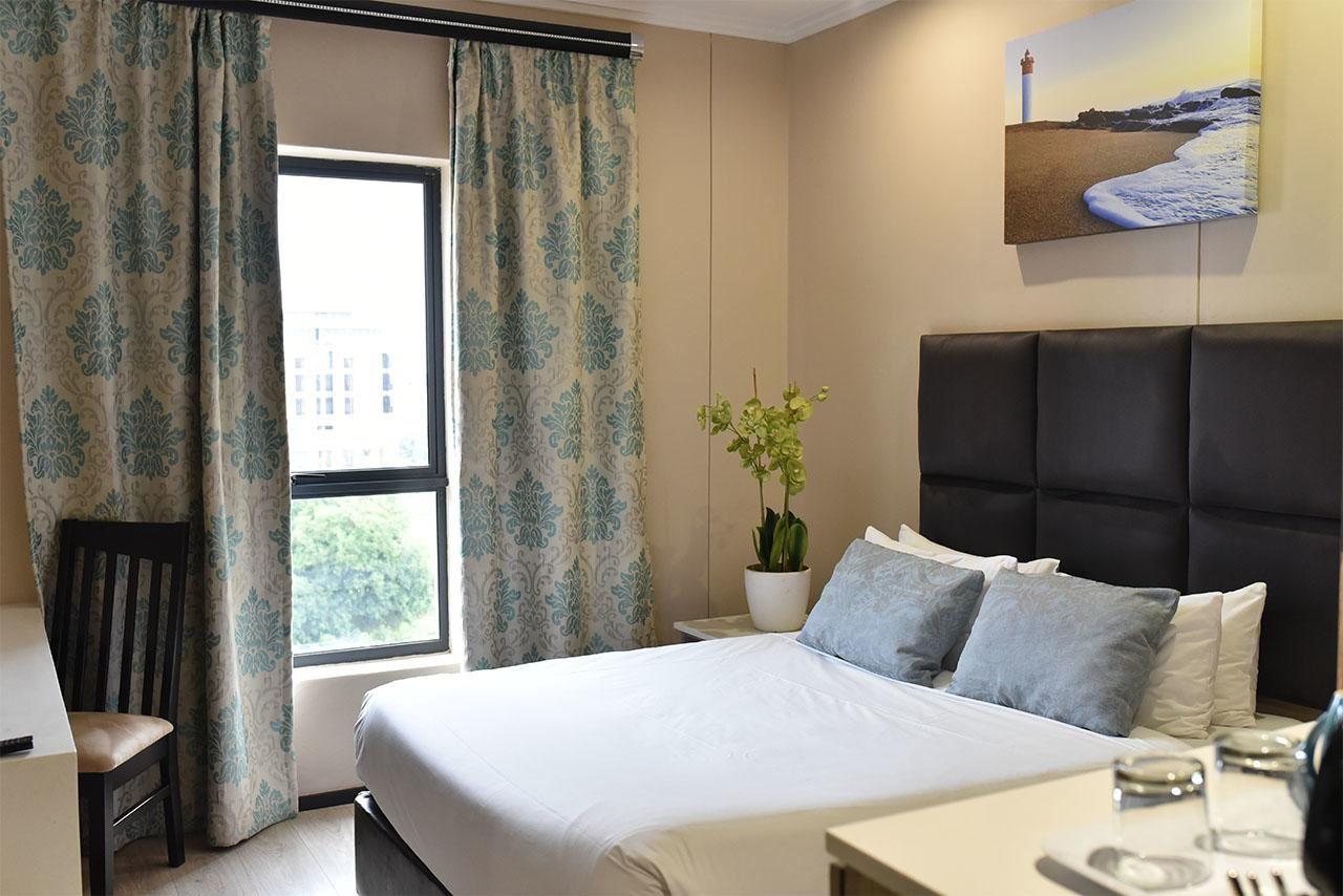 Regal Inn Gateway Umhlanga | Accommodation Umhlanga Ridge