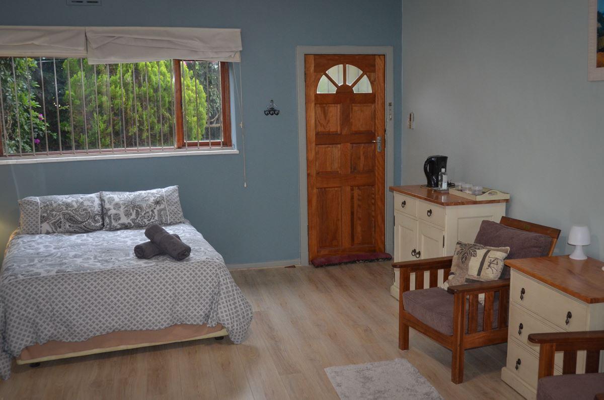 Seaforth Beach Apartment | Self-catering Simons Town