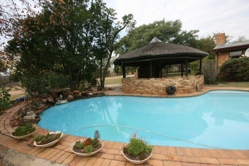 Fourways Gardens Guest Estate | Johannesburg Specials