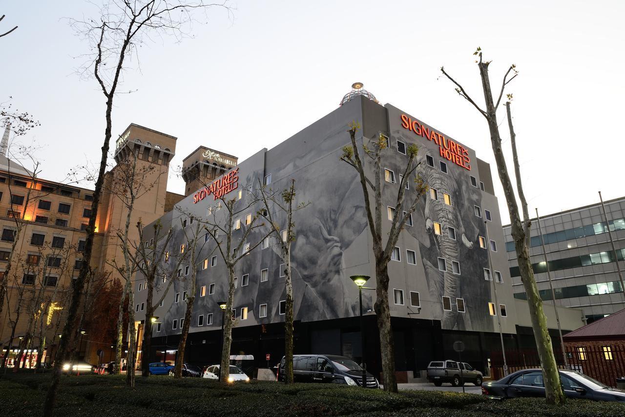 Signature Lux Hotel By Onomo | Sandton Accommodation