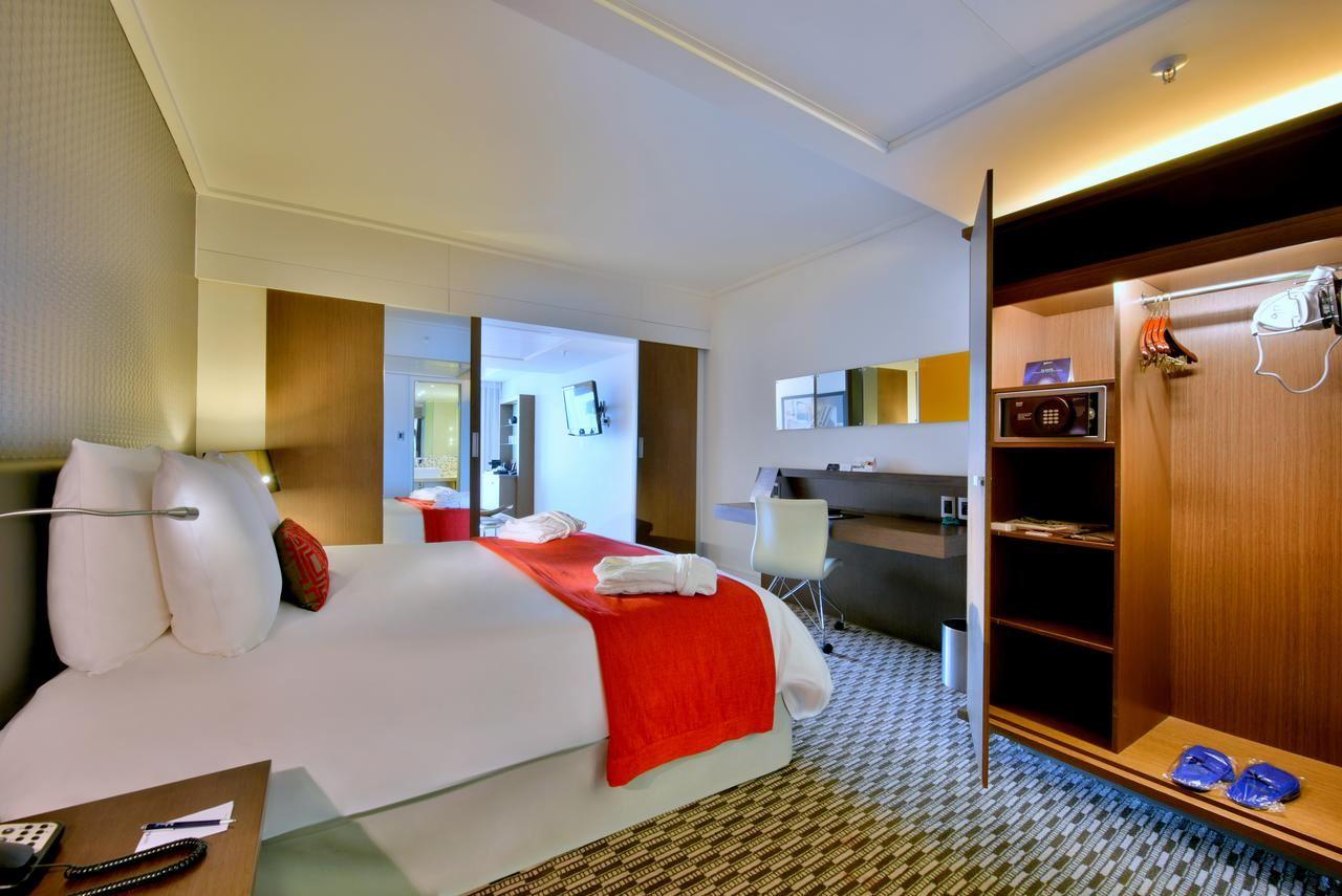 Radisson Blu Gautrain Hotel Sandton Johannesburg